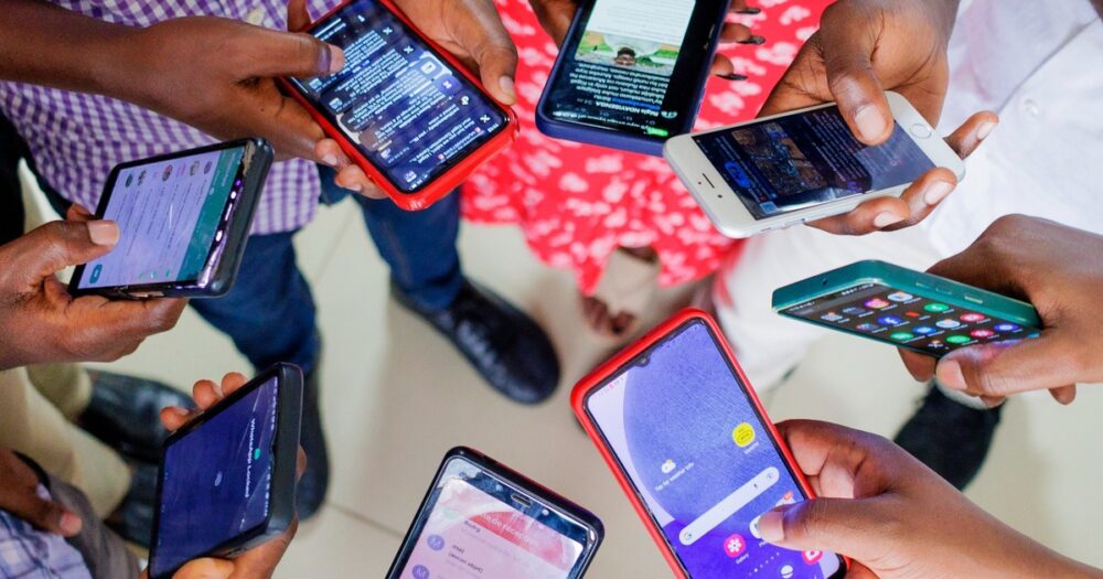 Southern Africa’s roaming deal lowers prices but not barriers