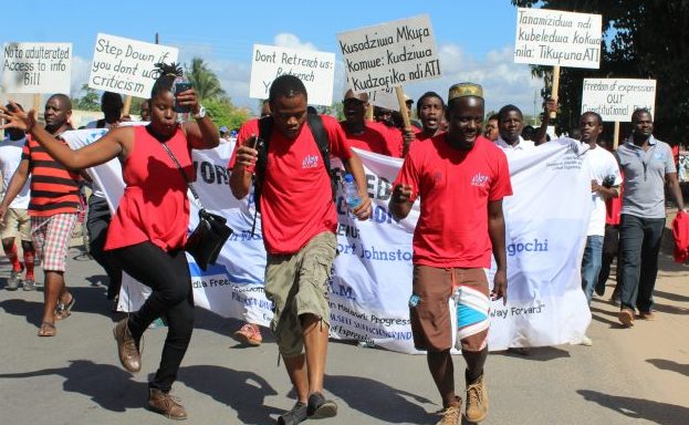 Can Malawi’s journalists hold power to account while struggling to survive?